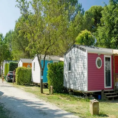 Camping Les Amandiers - Maeva אתר קמפינג 4*