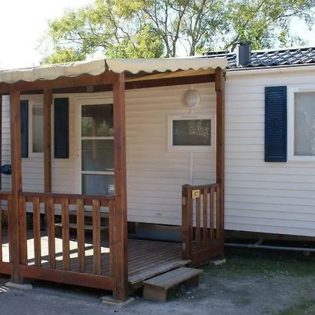 Camping Les Amandiers - Maeva